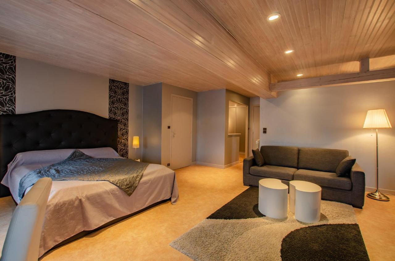 La Chambre D'Amis La Costignieres Montgueux Ngoại thất bức ảnh