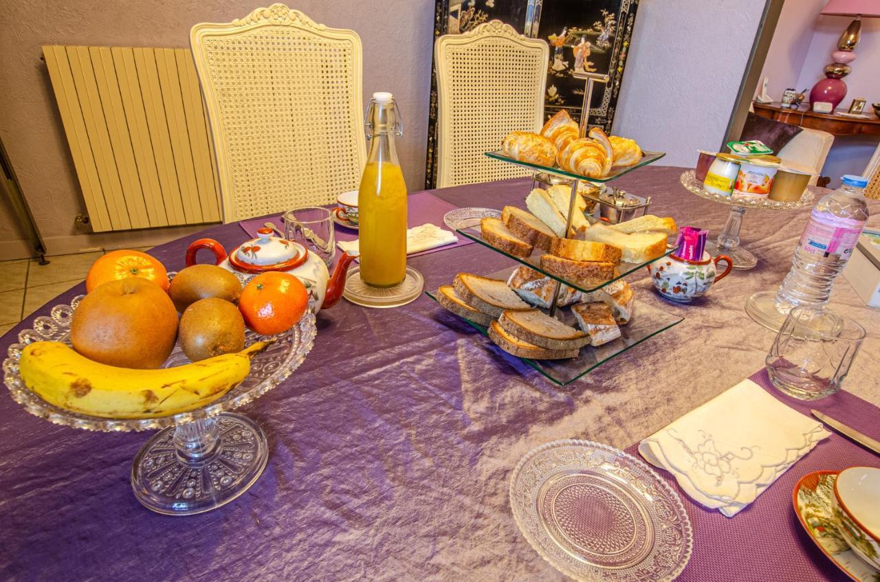 La Chambre D'Amis La Costignieres Montgueux Ngoại thất bức ảnh