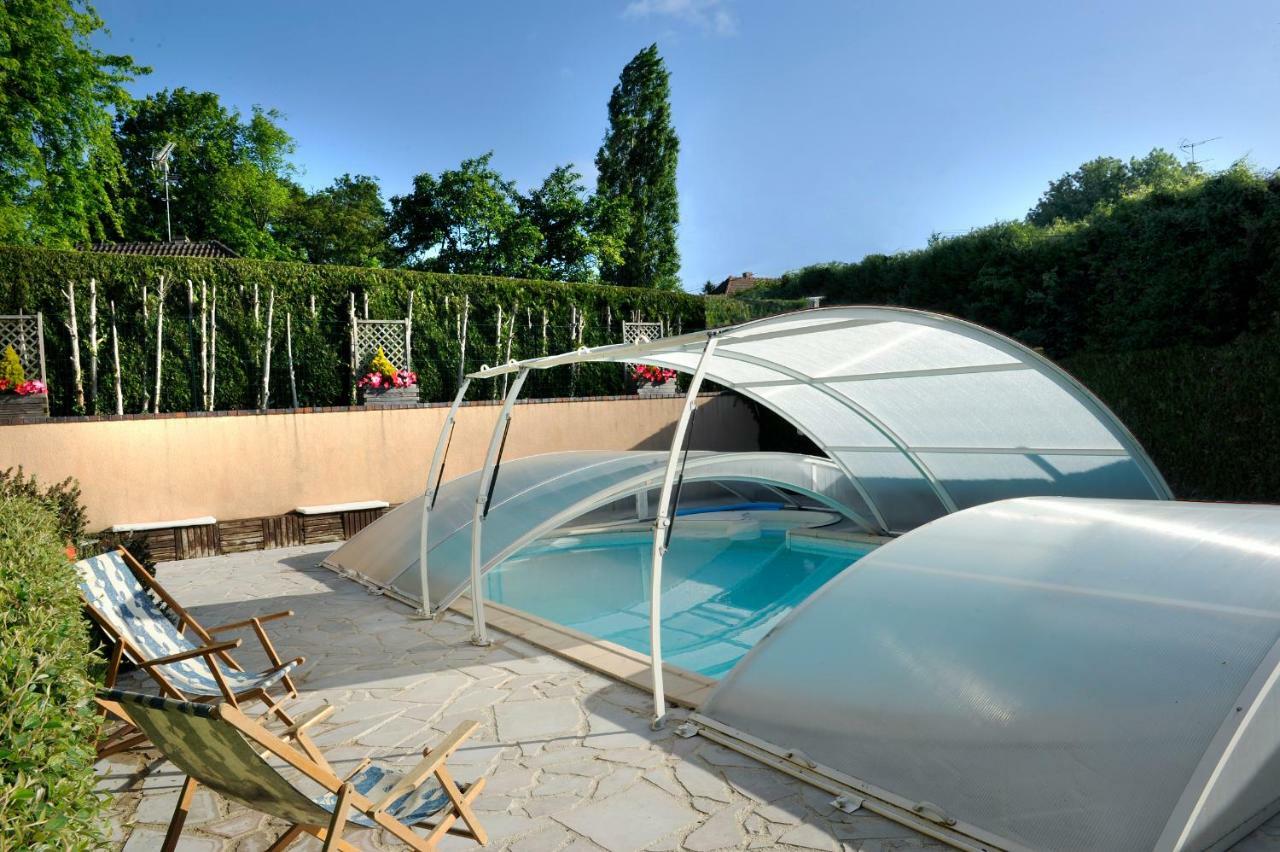 La Chambre D'Amis La Costignieres Montgueux Ngoại thất bức ảnh